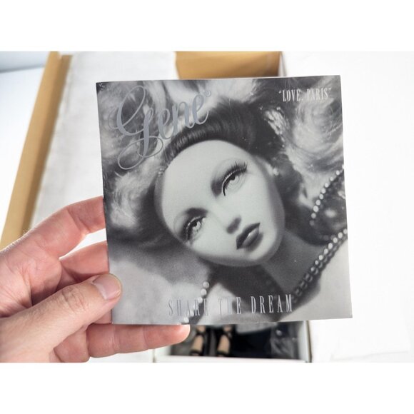 Gene Marshall LOVE, PARIS #06 Fashion Doll with COA, booklet, stand and box, - Picture 7 of 10